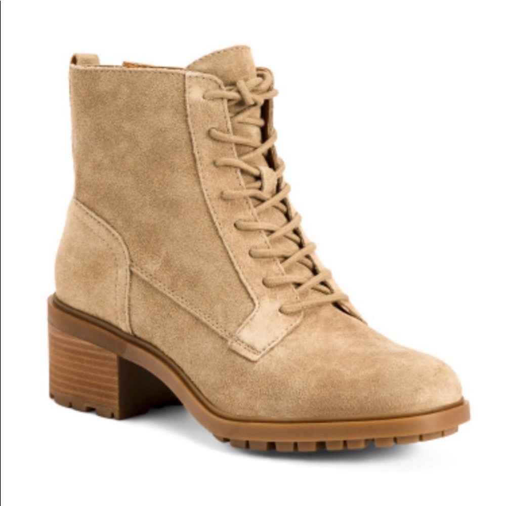 Lucky Brand Suede Lace Up Lug Sole Booties, Camel - 8.5 🥾 🥾